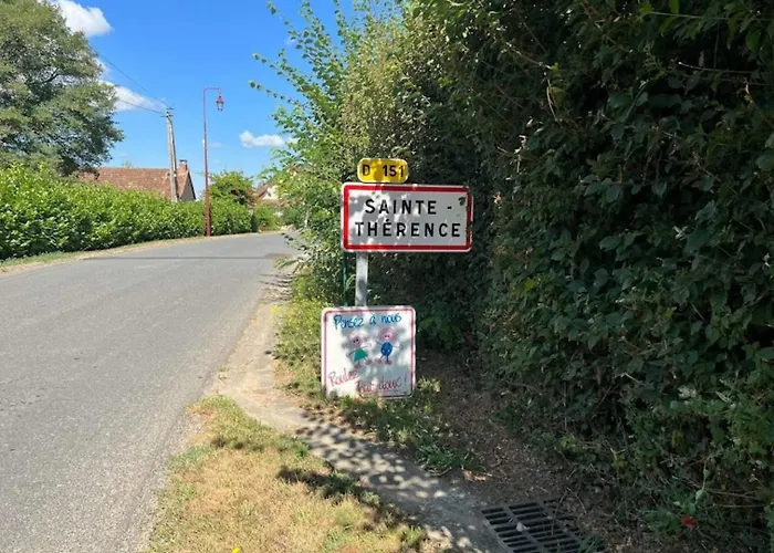 Au Bon Accueil Therence Vakantiehuis Sainte-Thérence