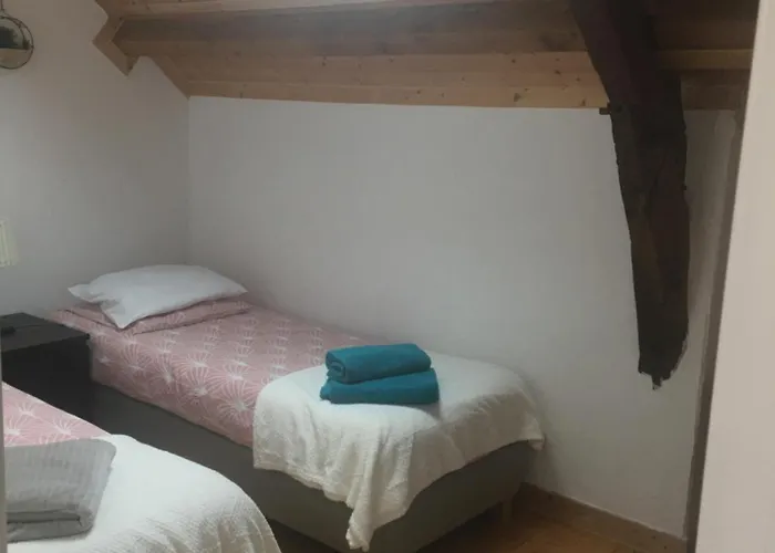 Au Bon Accueil Therence *